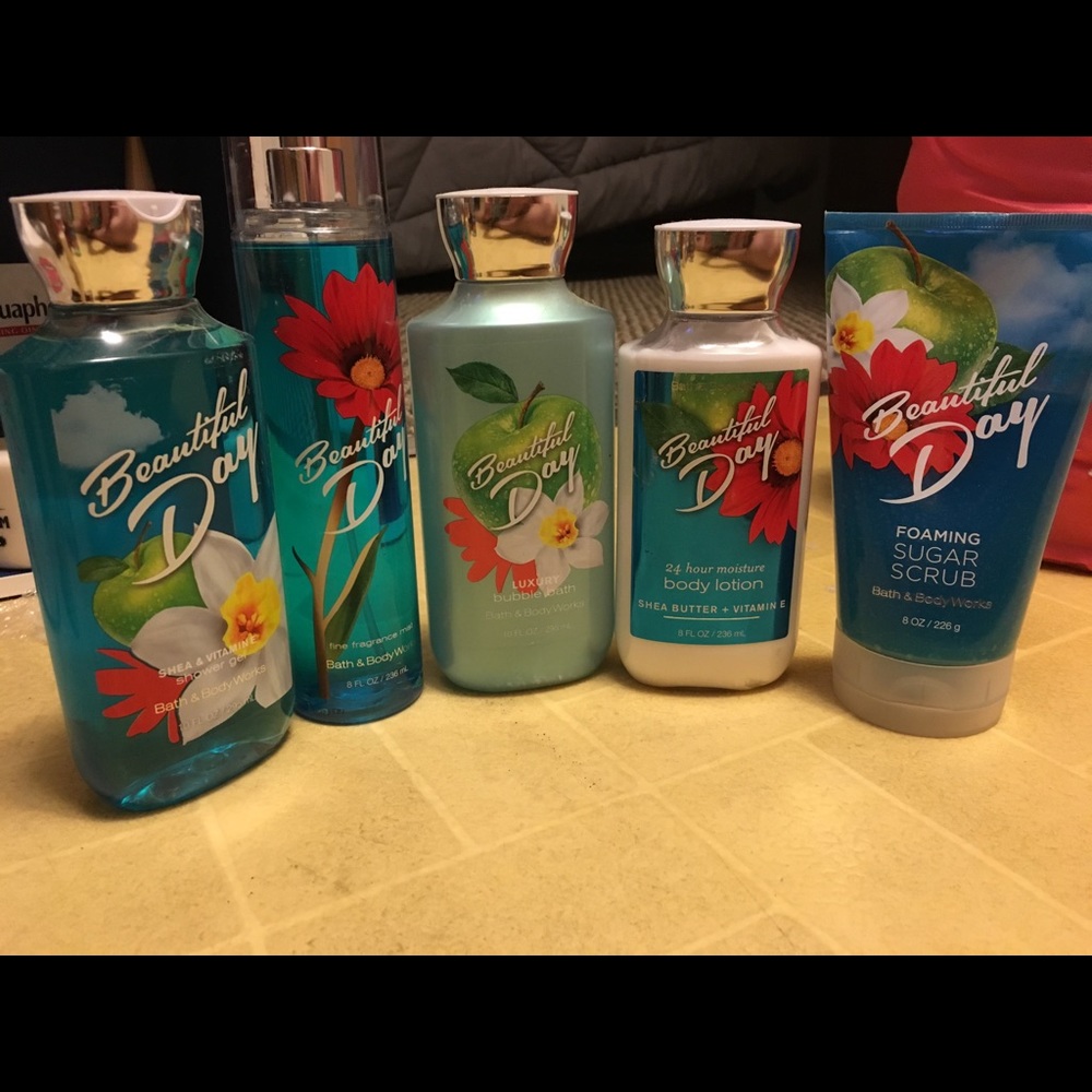 Bath and Body Works Beautiful Day set